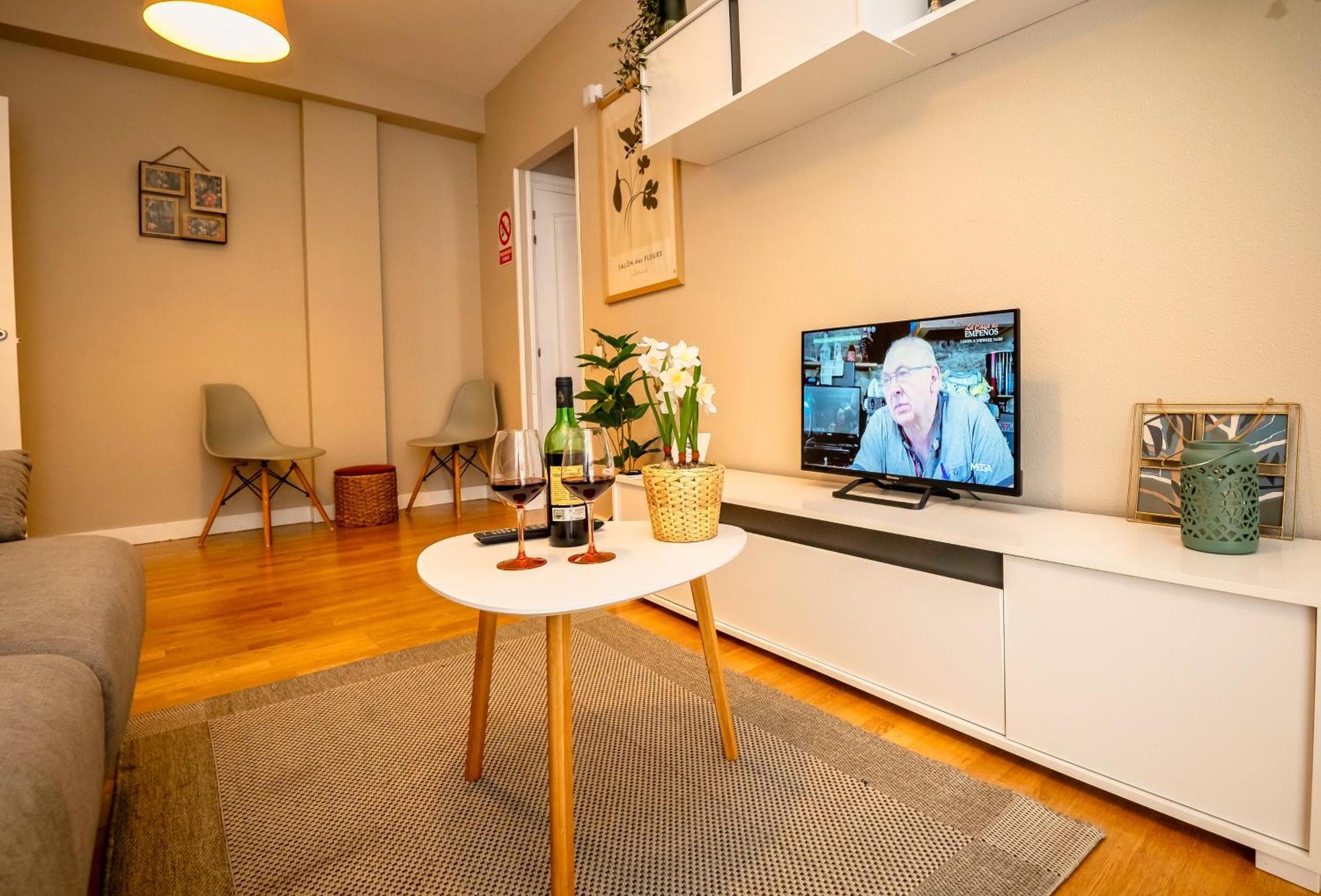 Santiago Tower Aire Ac Casco Antiguo By Apartamentos Logroño Eksteriør billede